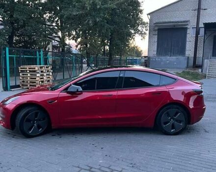 Красный Тесла Модель 3, объемом двигателя 0 л и пробегом 106 тыс. км за 17500 $, фото 1 на Automoto.ua