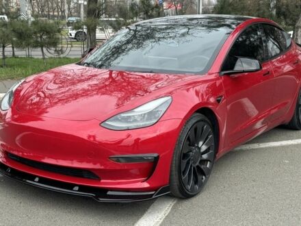 Тесла Модель 3 2022 в Одессе на Automoto.ua Красный Тесла Модель 3, объемом двигателя 0 л и пробегом 155 тыс. км за 22500 $, фото 1 на Automoto.ua