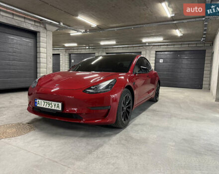 Червоний Тесла Модель 3, об'ємом двигуна 0 л та пробігом 112 тис. км за 22500 $, фото 1 на Automoto.ua