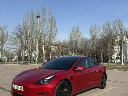 Тесла Модель 3 2022 у Дніпро (Дніпропетровську) на Automoto.ua Червоний Тесла Модель 3, об'ємом двигуна 0 л та пробігом 21 тис. км за 27900 $, фото 1 на Automoto.ua