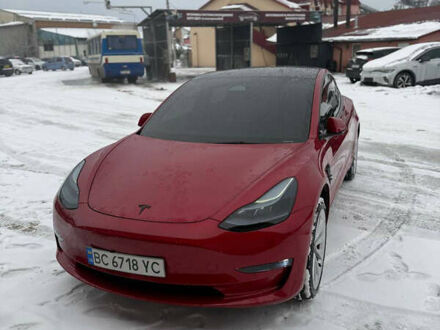 Красный Тесла Модель 3, объемом двигателя 0 л и пробегом 50 тыс. км за 24000 $, фото 1 на Automoto.ua