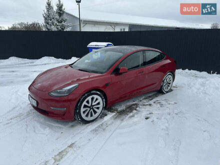 Тесла Модель 3 2022 у Львові на Automoto.ua Червоний Тесла Модель 3, об'ємом двигуна 0 л та пробігом 119 тис. км за 22400 $, фото 1 на Automoto.ua