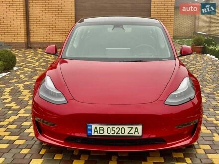 Красный Тесла Модель 3, объемом двигателя 0 л и пробегом 31 тыс. км за 22500 $, фото 1 на Automoto.ua