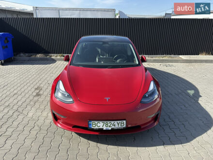 Красный Тесла Модель 3, объемом двигателя 0 л и пробегом 126 тыс. км за 18888 $, фото 1 на Automoto.ua