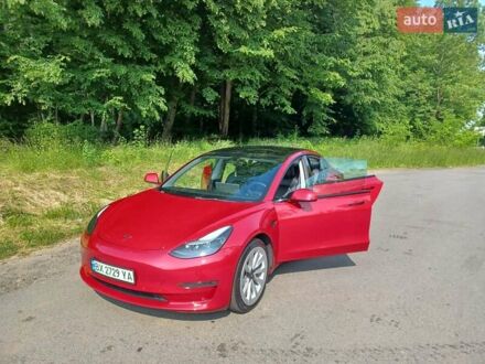 Тесла Модель 3 2022 у Хмельницькому на Automoto.ua Червоний Тесла Модель 3, об'ємом двигуна 0 л та пробігом 207 тис. км за 17000 $, фото 1 на Automoto.ua