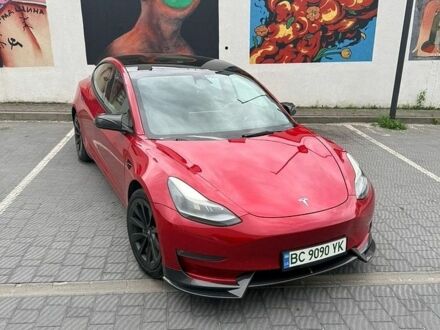 Красный Тесла Модель 3, объемом двигателя 0 л и пробегом 130 тыс. км за 18500 $, фото 1 на Automoto.ua