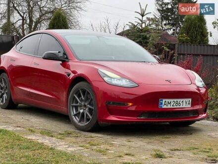 Красный Тесла Модель 3, объемом двигателя 0 л и пробегом 45 тыс. км за 20500 $, фото 1 на Automoto.ua