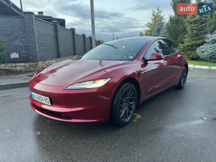 Тесла Модель 3 2024 у Києві на Automoto.ua Червоний Тесла Модель 3, об'ємом двигуна 0 л та пробігом 43 тис. км за 34970 $, фото 1 на Automoto.ua