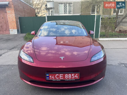 Красный Тесла Модель 3, объемом двигателя 0 л и пробегом 1 тыс. км за 31800 $, фото 1 на Automoto.ua