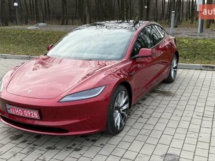 Красный Тесла Модель 3, объемом двигателя 0 л и пробегом 2 тыс. км за 24999 $, фото 1 на Automoto.ua
