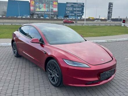 Красный Тесла Модель 3, объемом двигателя 0 л и пробегом 5 тыс. км за 27300 $, фото 1 на Automoto.ua