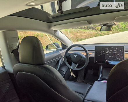 Тесла Модель 3, объемом двигателя 0 л и пробегом 60 тыс. км за 53000 $, фото 8 на Automoto.ua