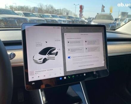 Тесла Модель 3, об'ємом двигуна 4.25 л та пробігом 75 тис. км за 18500 $, фото 13 на Automoto.ua