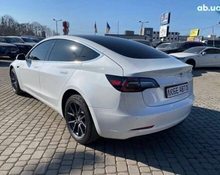 Тесла Модель 3, об'ємом двигуна 4.25 л та пробігом 75 тис. км за 18500 $, фото 4 на Automoto.ua