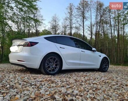 Тесла Модель 3, объемом двигателя 0 л и пробегом 66 тыс. км за 21900 $, фото 4 на Automoto.ua