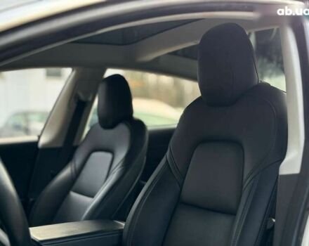 Тесла Модель 3, объемом двигателя 0 л и пробегом 140 тыс. км за 17999 $, фото 13 на Automoto.ua