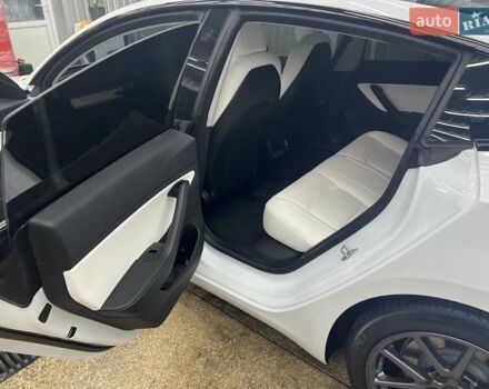 Тесла Модель 3, объемом двигателя 0 л и пробегом 75 тыс. км за 21000 $, фото 2 на Automoto.ua