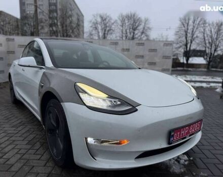 Тесла Модель 3, объемом двигателя 0 л и пробегом 123 тыс. км за 12800 $, фото 3 на Automoto.ua
