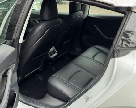 Тесла Модель 3, объемом двигателя 0 л и пробегом 35 тыс. км за 19500 $, фото 13 на Automoto.ua