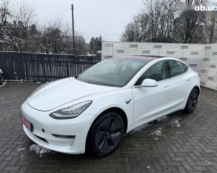 Тесла Модель 3, объемом двигателя 0 л и пробегом 123 тыс. км за 12800 $, фото 1 на Automoto.ua