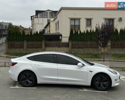 Тесла Модель 3 2018 у Рівному на Automoto.ua Тесла Модель 3, об'ємом двигуна 0 л та пробігом 210 тис. км за 14300 $, фото 2 на Automoto.ua