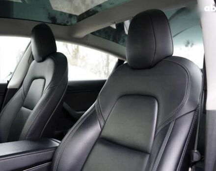 Тесла Модель 3, объемом двигателя 0 л и пробегом 135 тыс. км за 16499 $, фото 20 на Automoto.ua