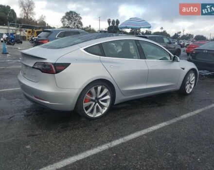 Тесла Модель 3, об'ємом двигуна 0 л та пробігом 45 тис. км за 8520 $, фото 2 на Automoto.ua