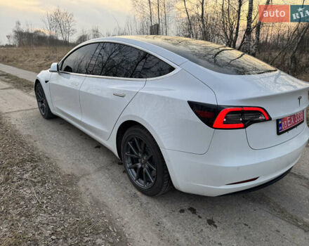 Тесла Модель 3, объемом двигателя 0 л и пробегом 168 тыс. км за 14800 $, фото 3 на Automoto.ua