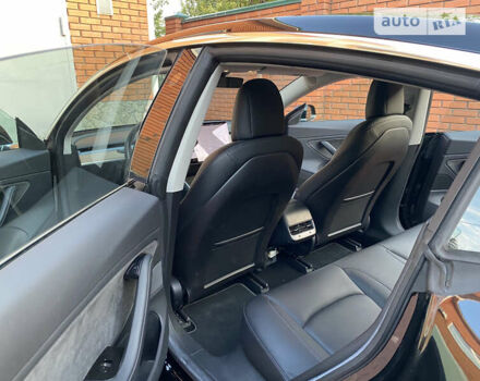 Тесла Модель 3, объемом двигателя 0 л и пробегом 90 тыс. км за 17800 $, фото 21 на Automoto.ua