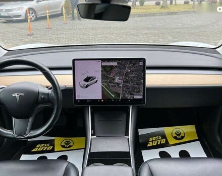 Тесла Модель 3, объемом двигателя 0 л и пробегом 116 тыс. км за 17650 $, фото 11 на Automoto.ua