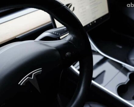 Тесла Модель 3, объемом двигателя 0 л и пробегом 135 тыс. км за 16499 $, фото 25 на Automoto.ua