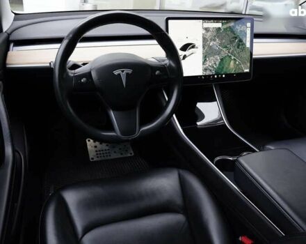 Тесла Модель 3, объемом двигателя 0 л и пробегом 135 тыс. км за 16499 $, фото 23 на Automoto.ua