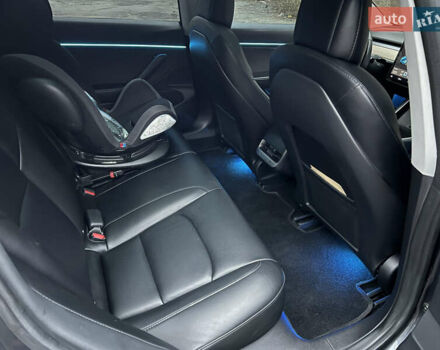 Тесла Модель 3, объемом двигателя 0 л и пробегом 140 тыс. км за 17900 $, фото 9 на Automoto.ua