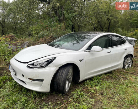 Тесла Модель 3, об'ємом двигуна 0 л та пробігом 400 тис. км за 6800 $, фото 1 на Automoto.ua