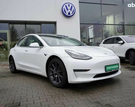 Тесла Модель 3, объемом двигателя 0 л и пробегом 135 тыс. км за 16499 $, фото 1 на Automoto.ua