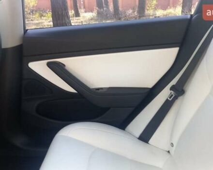 Тесла Модель 3, объемом двигателя 0 л и пробегом 129 тыс. км за 17500 $, фото 25 на Automoto.ua