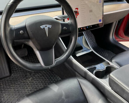 Тесла Модель 3, объемом двигателя 0 л и пробегом 95 тыс. км за 20000 $, фото 10 на Automoto.ua