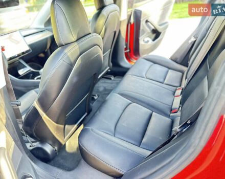Тесла Модель 3, объемом двигателя 0 л и пробегом 53 тыс. км за 18900 $, фото 6 на Automoto.ua