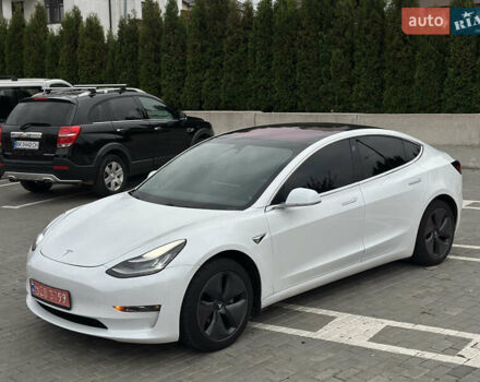 Тесла Модель 3 2018 у Рівному на Automoto.ua Тесла Модель 3, об'ємом двигуна 0 л та пробігом 210 тис. км за 14300 $, фото 8 на Automoto.ua