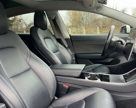 Тесла Модель 3, объемом двигателя 0 л и пробегом 116 тыс. км за 17650 $, фото 15 на Automoto.ua
