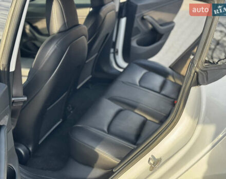 Тесла Модель 3, объемом двигателя 0 л и пробегом 143 тыс. км за 18400 $, фото 5 на Automoto.ua