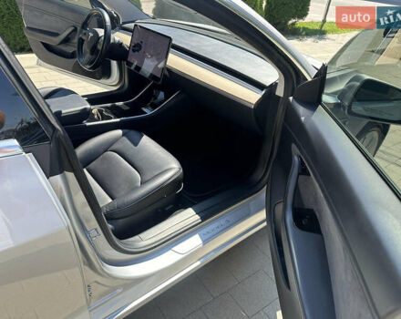 Тесла Модель 3, объемом двигателя 0 л и пробегом 189 тыс. км за 16500 $, фото 9 на Automoto.ua