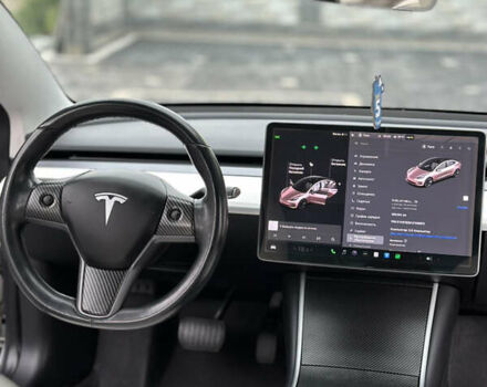 Тесла Модель 3 2018 у Дубно на Automoto.ua Тесла Модель 3, об'ємом двигуна 0 л та пробігом 199 тис. км за 15999 $, фото 14 на Automoto.ua