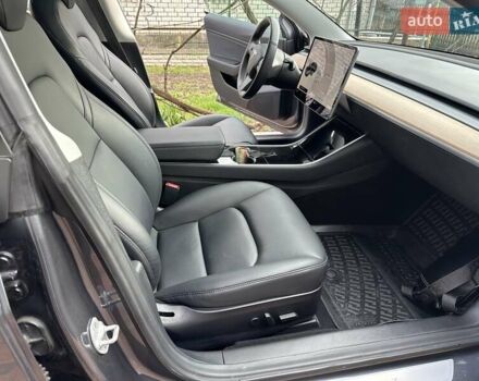 Тесла Модель 3, об'ємом двигуна 0 л та пробігом 50 тис. км за 33300 $, фото 14 на Automoto.ua