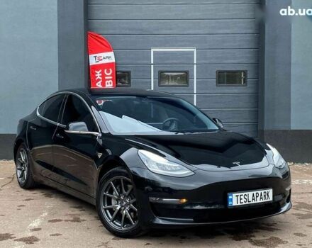 Тесла Модель 3, объемом двигателя 0 л и пробегом 115 тыс. км за 18500 $, фото 1 на Automoto.ua