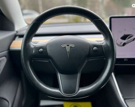 Тесла Модель 3, объемом двигателя 0 л и пробегом 116 тыс. км за 17650 $, фото 10 на Automoto.ua