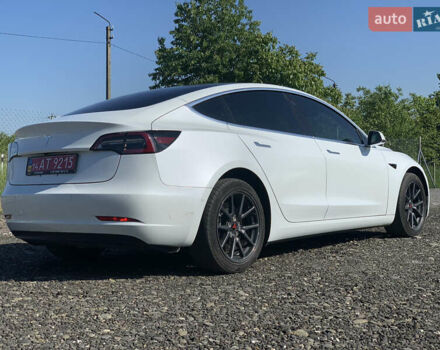 Тесла Модель 3, объемом двигателя 0 л и пробегом 94 тыс. км за 17000 $, фото 3 на Automoto.ua