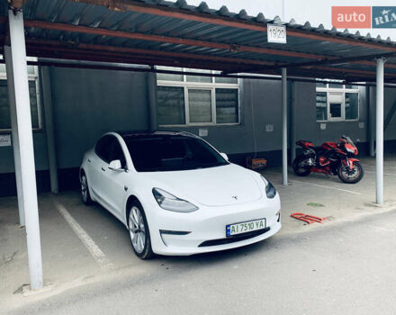 Тесла Модель 3, объемом двигателя 0 л и пробегом 99 тыс. км за 19600 $, фото 19 на Automoto.ua