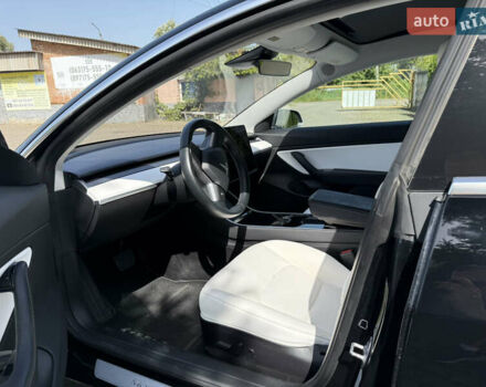 Тесла Модель 3, об'ємом двигуна 0 л та пробігом 251 тис. км за 12900 $, фото 10 на Automoto.ua