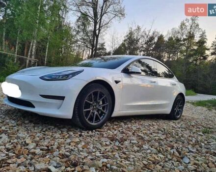 Тесла Модель 3, объемом двигателя 0 л и пробегом 66 тыс. км за 21900 $, фото 5 на Automoto.ua